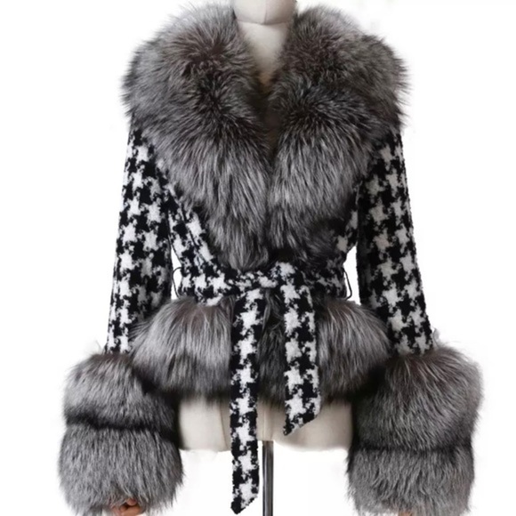 Jackets & Blazers - Luxury Quilted Houndstooth Fur-Trim Wrap Coat | Statement Winter Jacket